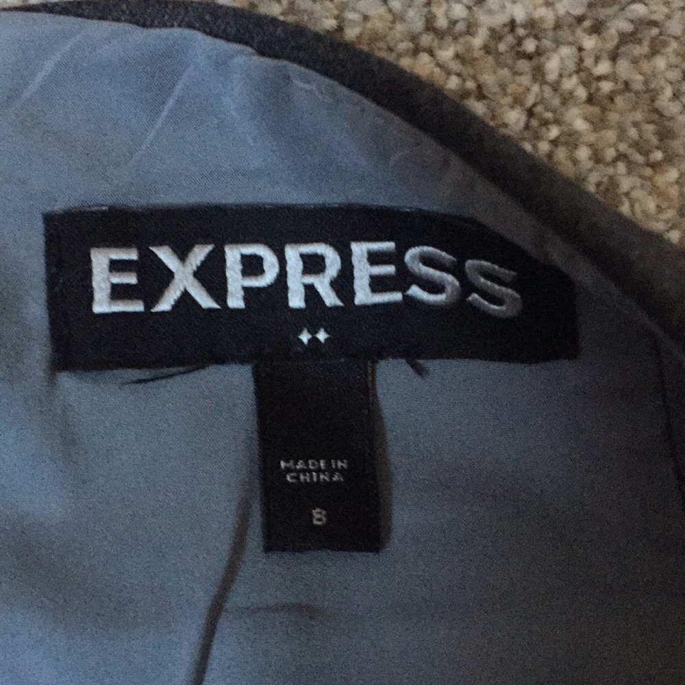 Express Skirt - Picture 2 of 3